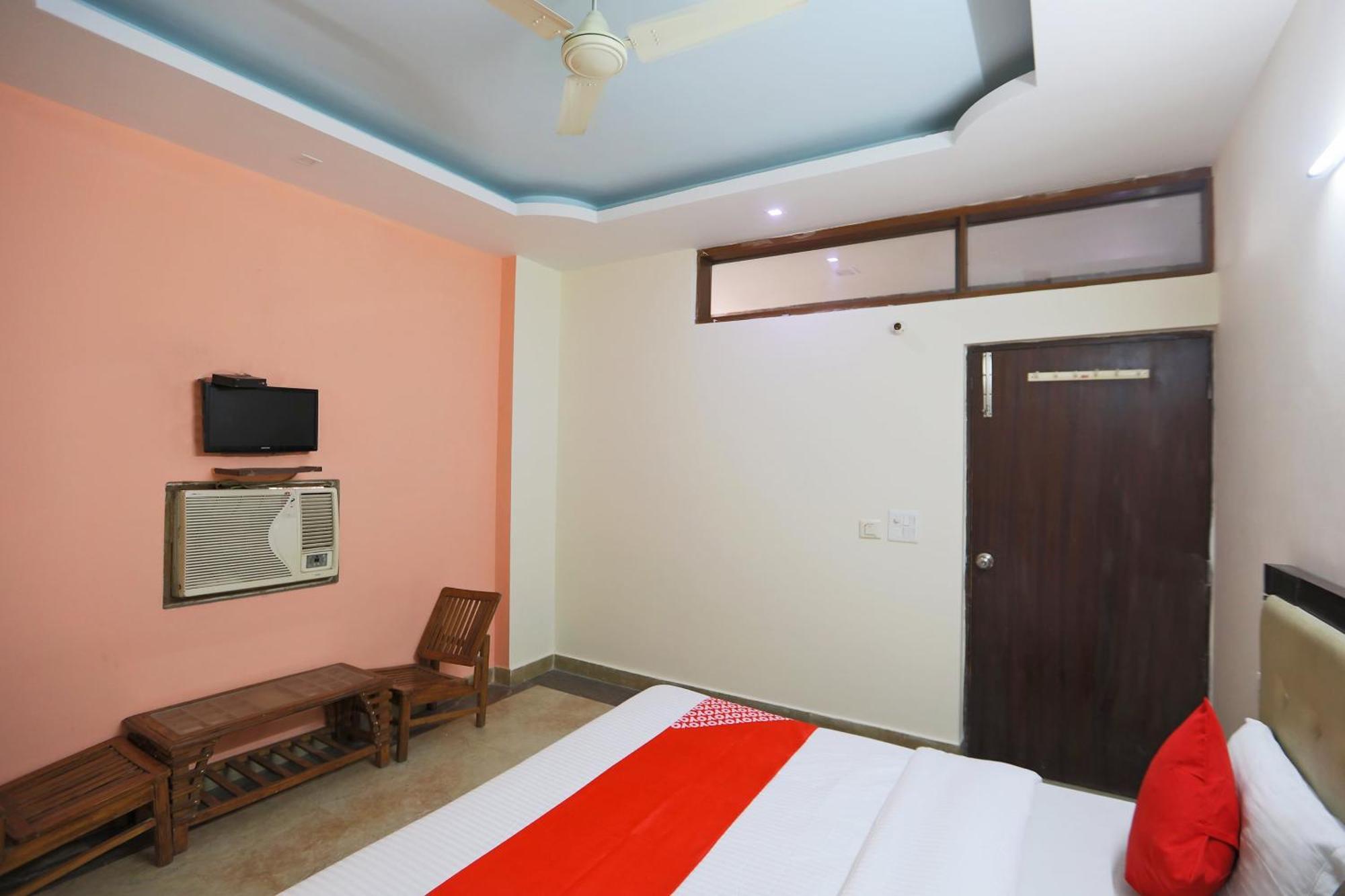 Hotel O Ashoka Inn Hotel Near Botanical Garden Нойда Экстерьер фото