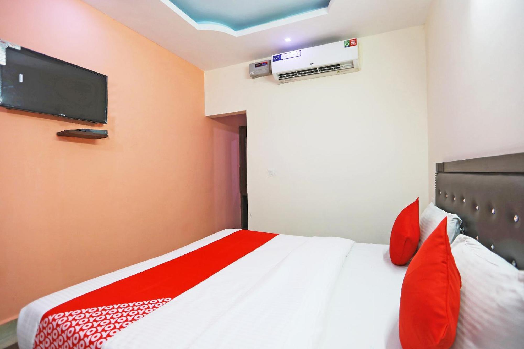 Hotel O Ashoka Inn Hotel Near Botanical Garden Нойда Экстерьер фото
