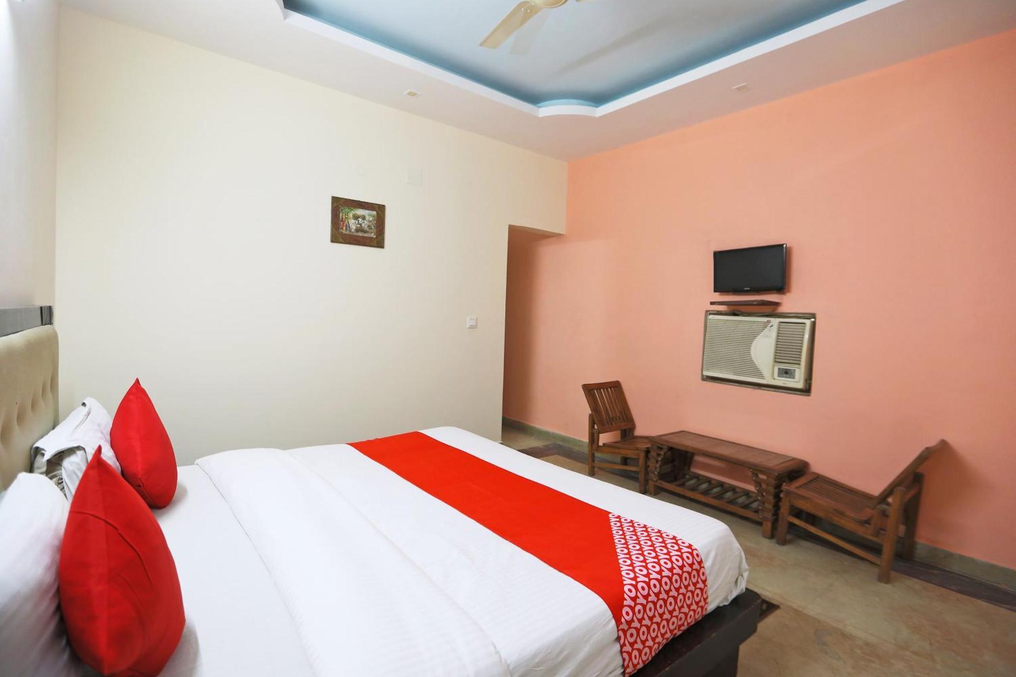 Hotel O Ashoka Inn Hotel Near Botanical Garden Нойда Экстерьер фото